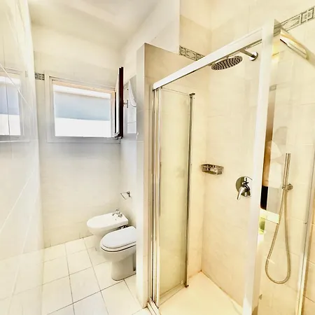 Roof And Sky Luxury In Center Konukevi Sorrento