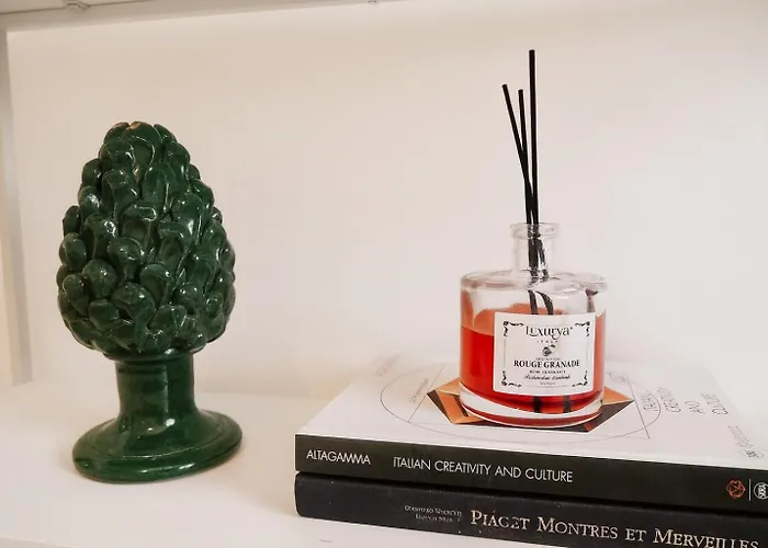 Roof And Sky Luxury In Center סורנטו