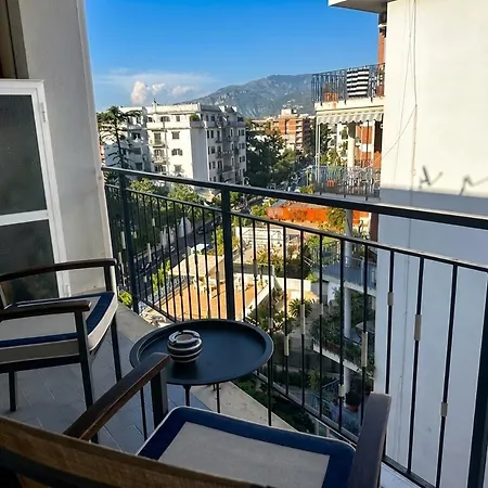 Roof And Sky Luxury In Center Sorrento